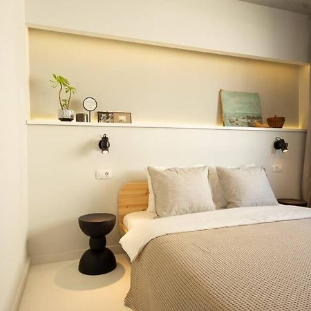 Zen Apartment - Calea Victoriei ブカレスト エクステリア 写真