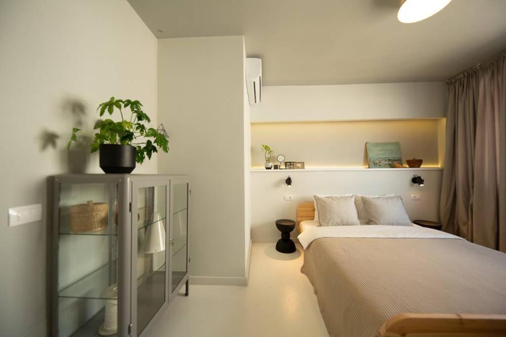 Zen Apartment - Calea Victoriei ブカレスト エクステリア 写真
